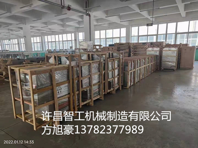 多台电磁炒货机装车发货